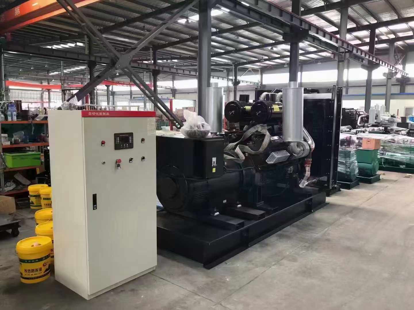 陵水柴油发电机组负载测试时，若出现异常运行状态应如何处理？